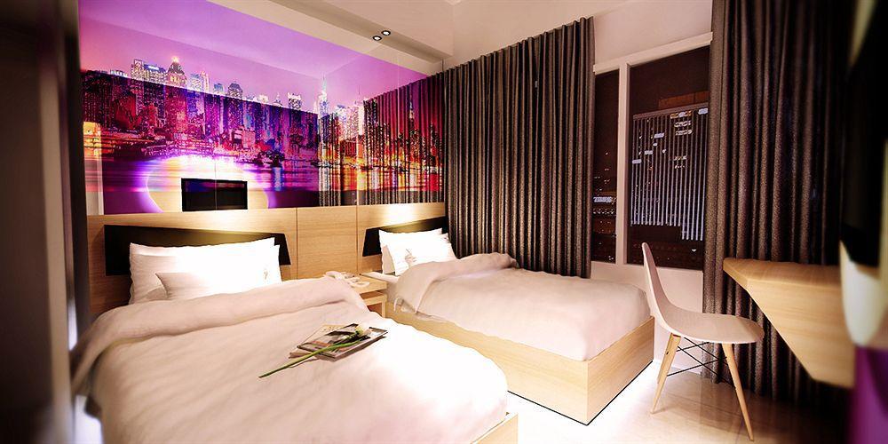 G Suites Hotel By Amithya Surabaya Dış mekan fotoğraf